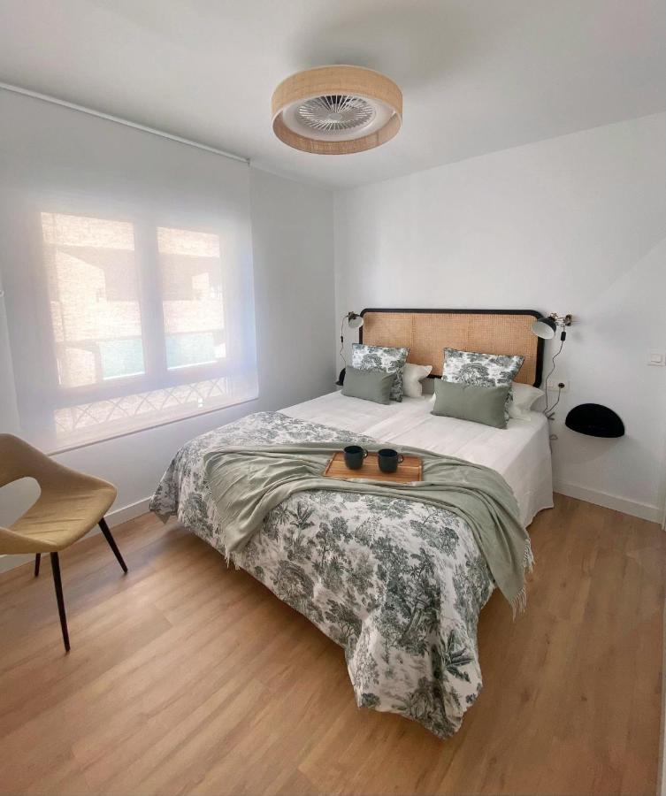 Apartamento La Muralla タラベラ・デ・ラ・レイナ エクステリア 写真